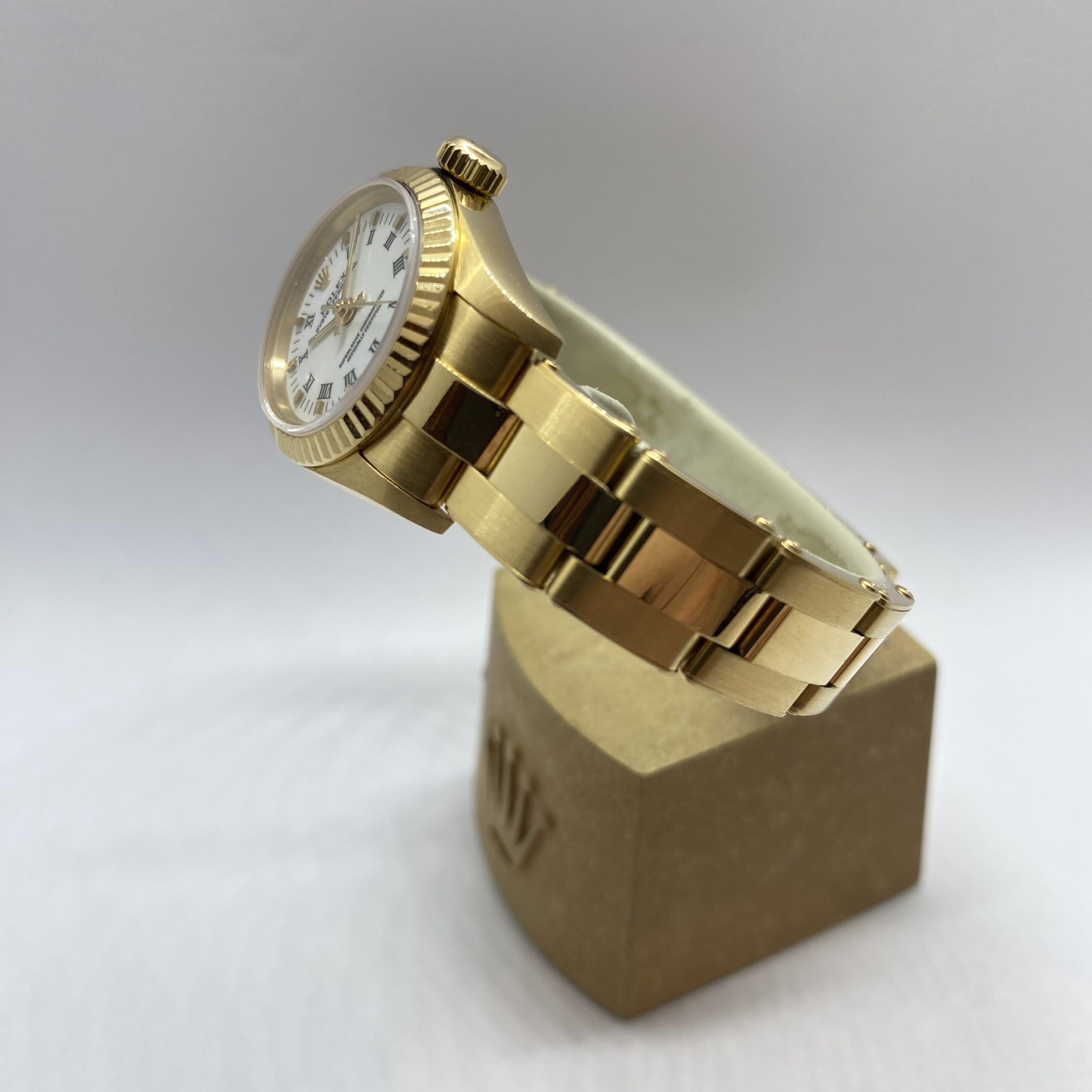 Rolex Oyster Lady usato 67198 oro giallo scatola e garanzia Gamba Orologi Bergamo