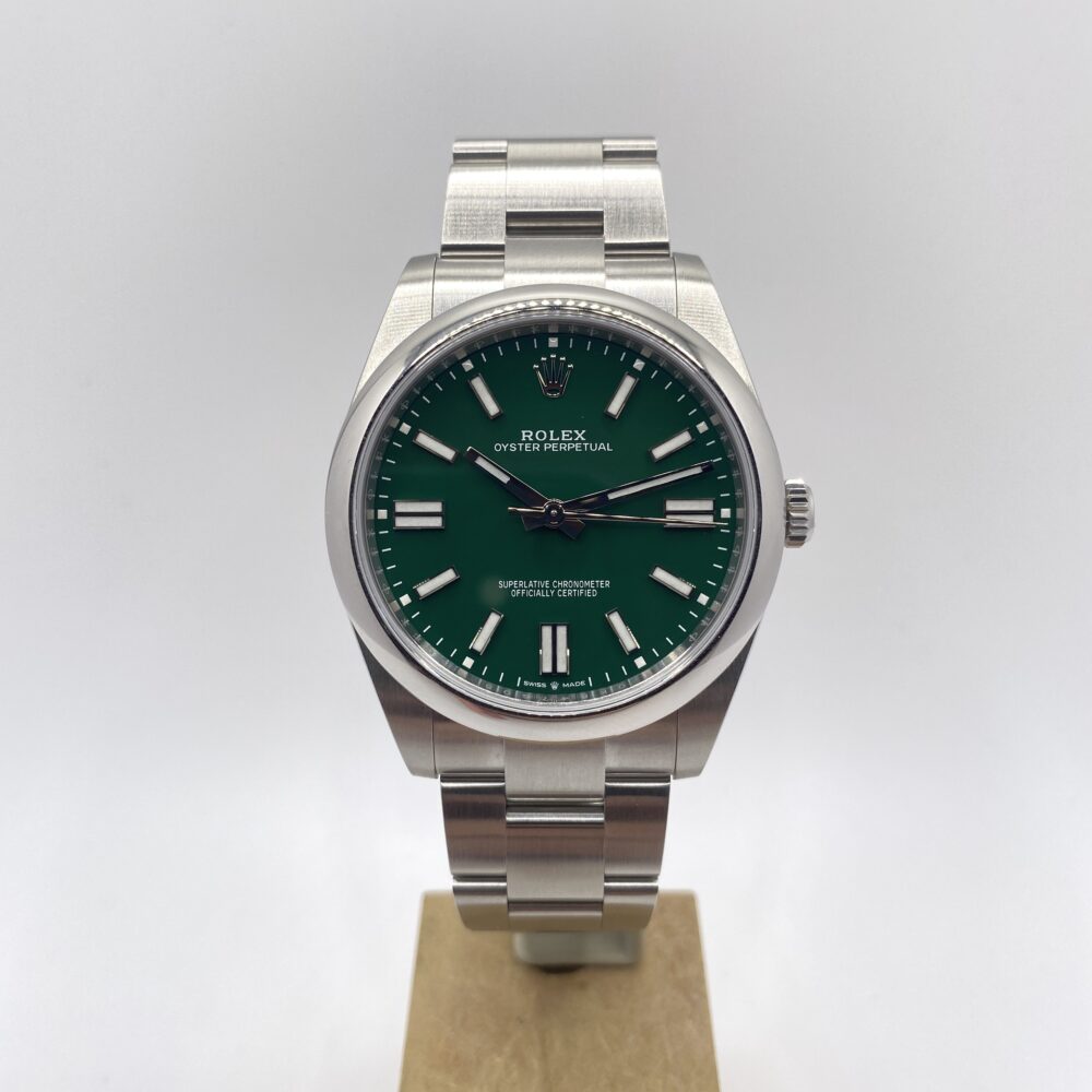 Rolex Oyster 41 124300 verde usato gamba orologi Bergamo